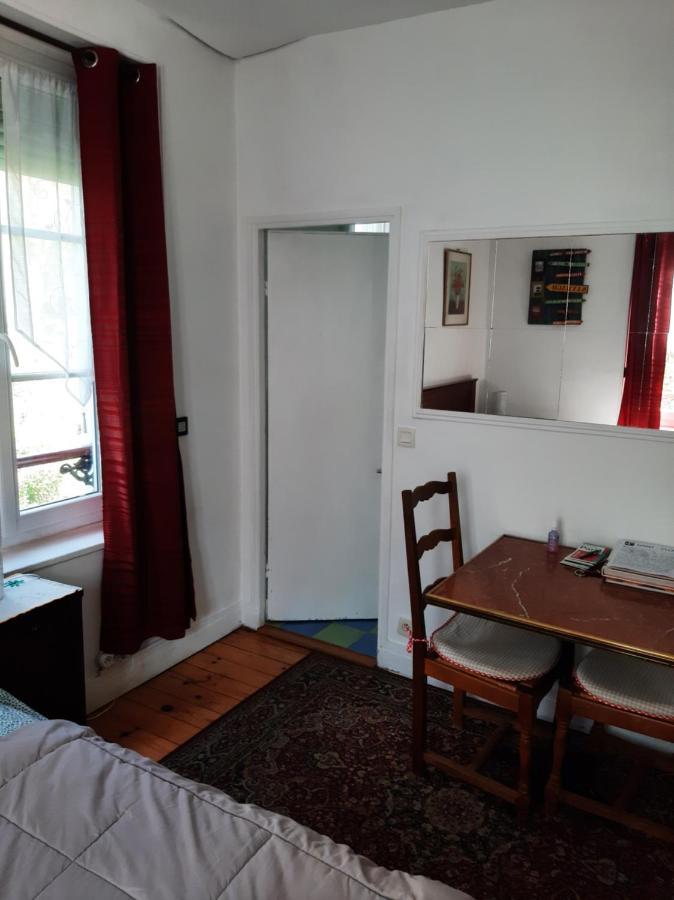 Chambre Eugénie Saint-Cloud Extérieur photo